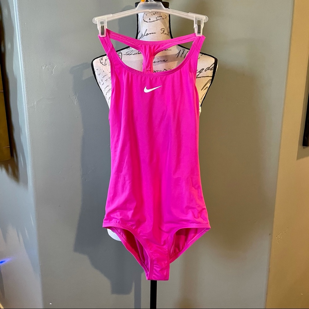 Nike girls one piece pink swimsuit XL